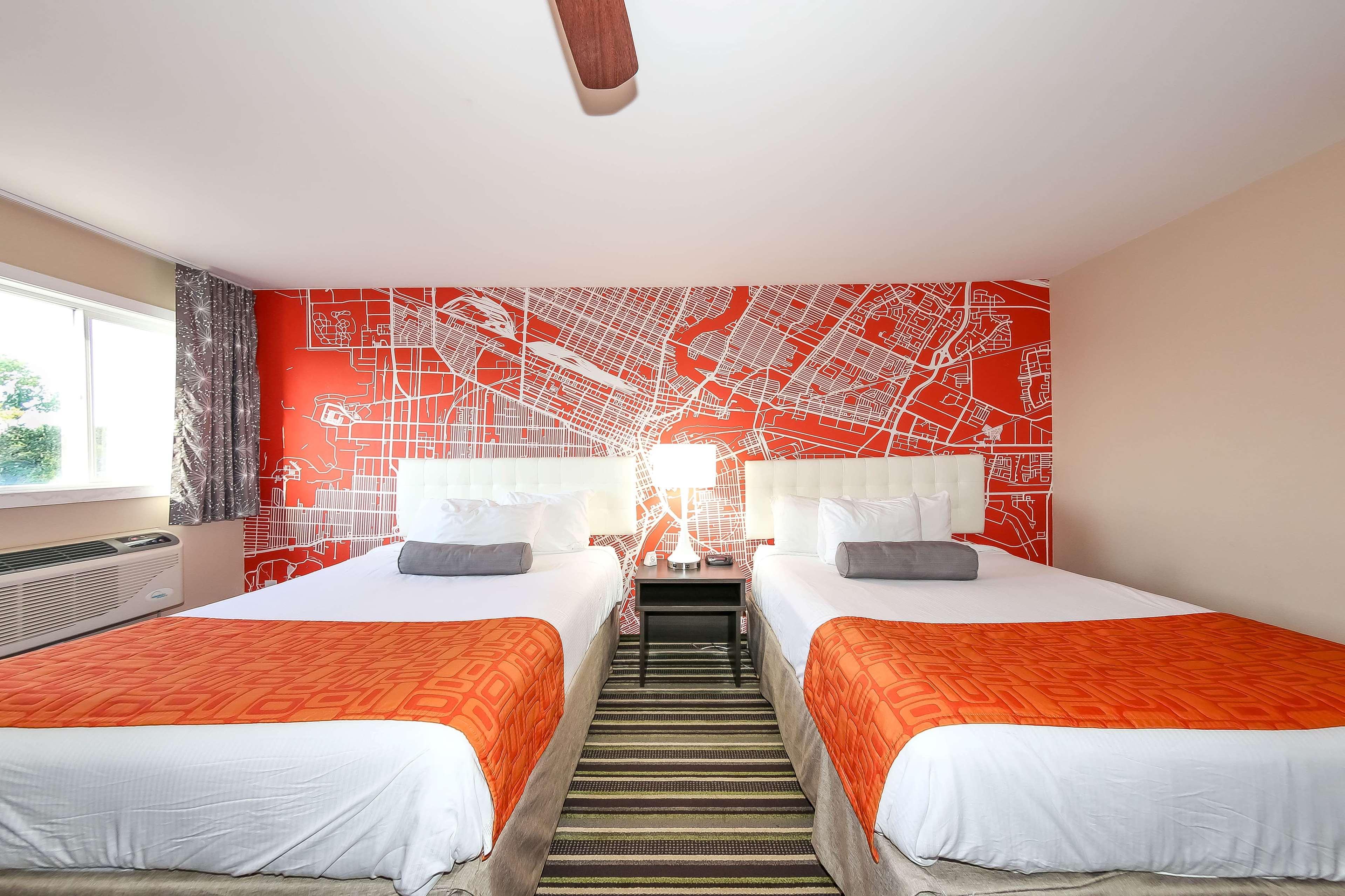 Howard Johnson By Wyndham Winnipeg West Ngoại thất bức ảnh