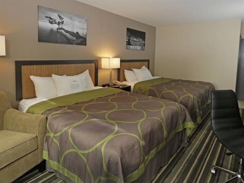 Howard Johnson By Wyndham Winnipeg West Ngoại thất bức ảnh